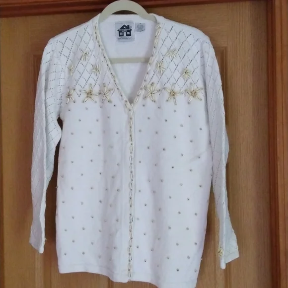 Storybook Knits Summer Shells Cardigan Plus EARRINGS - Picture 1 of 9